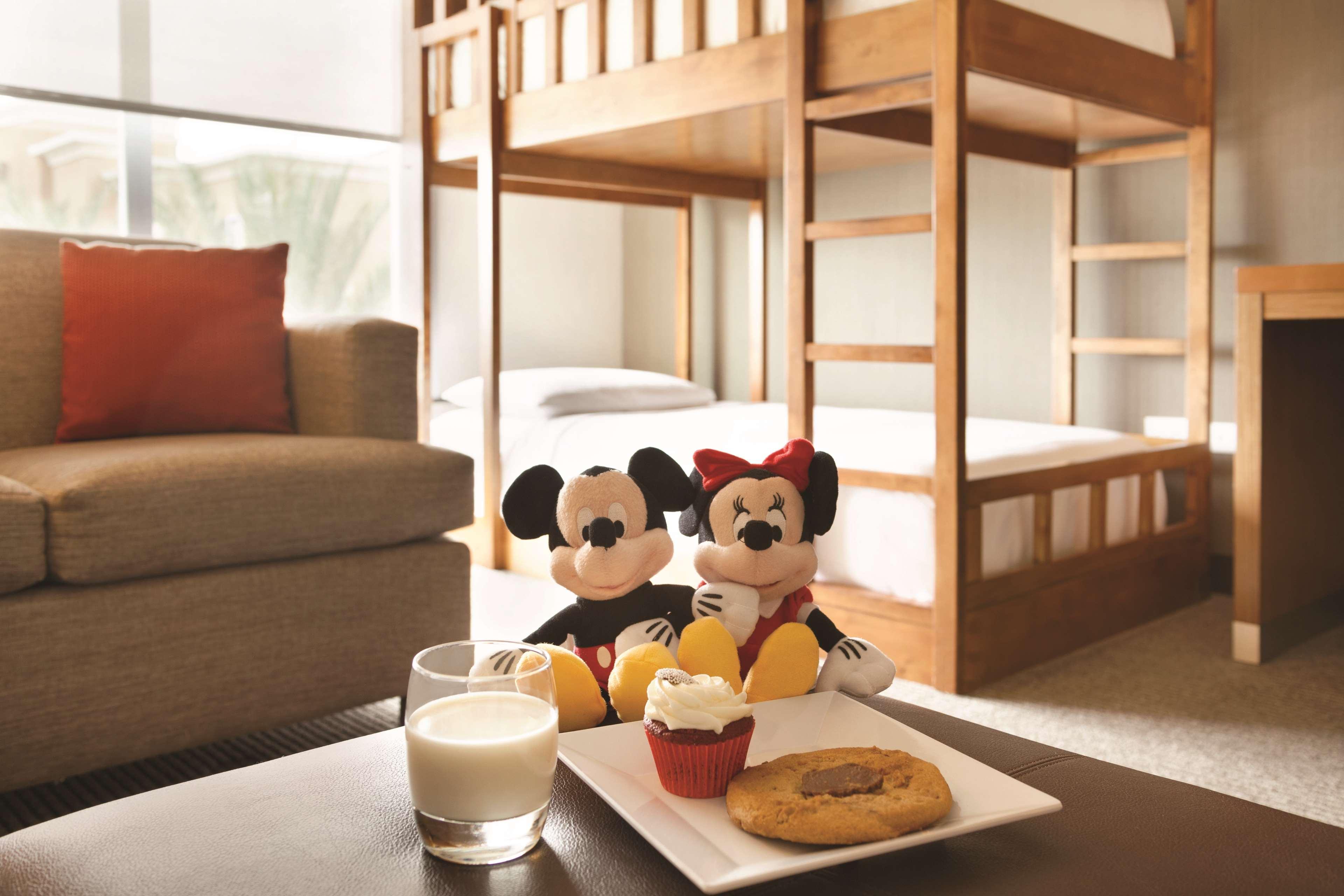 Hyatt Place At Anaheim Resort / Convention Center Esterno foto