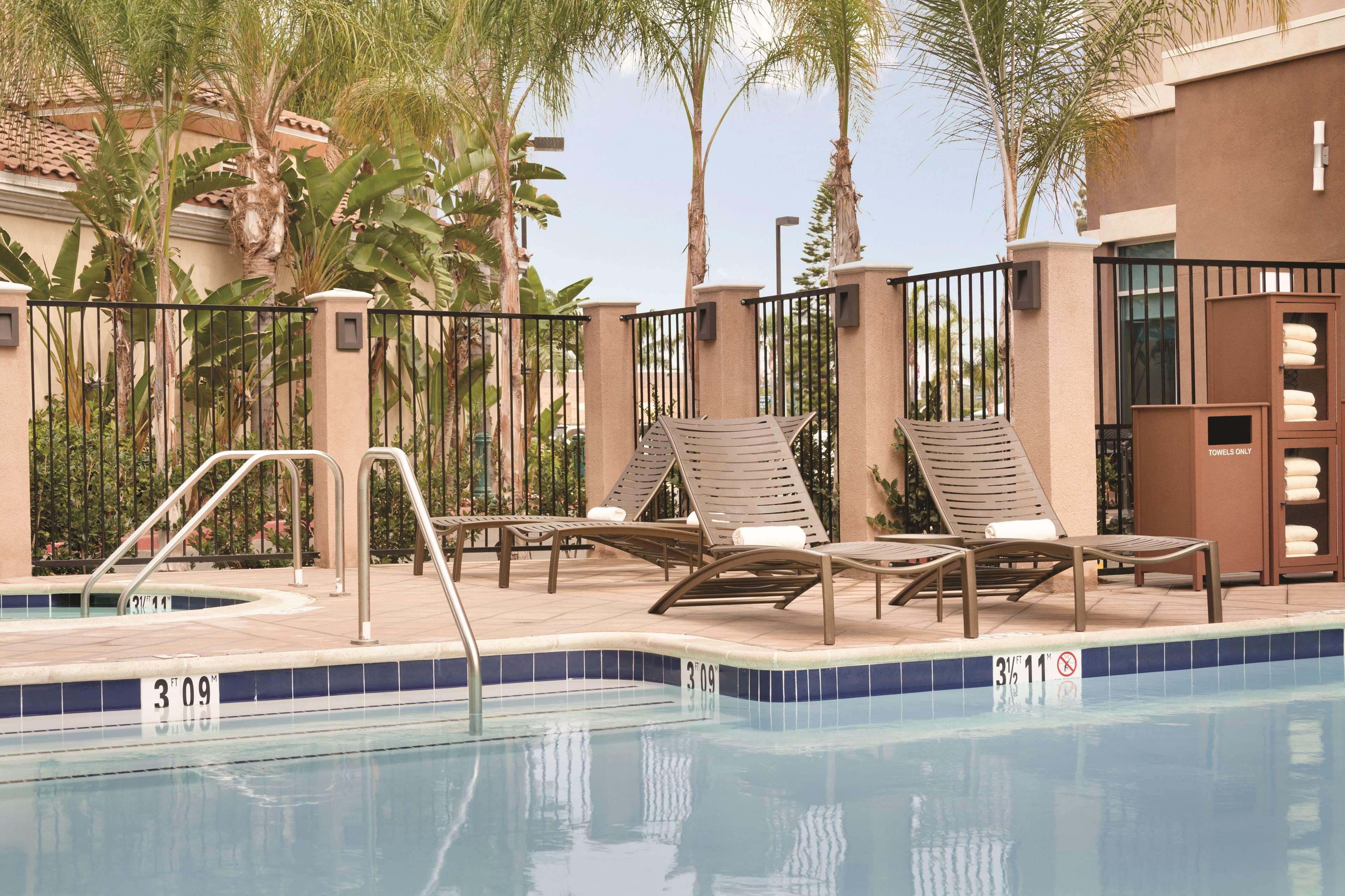 Hyatt Place At Anaheim Resort / Convention Center Esterno foto