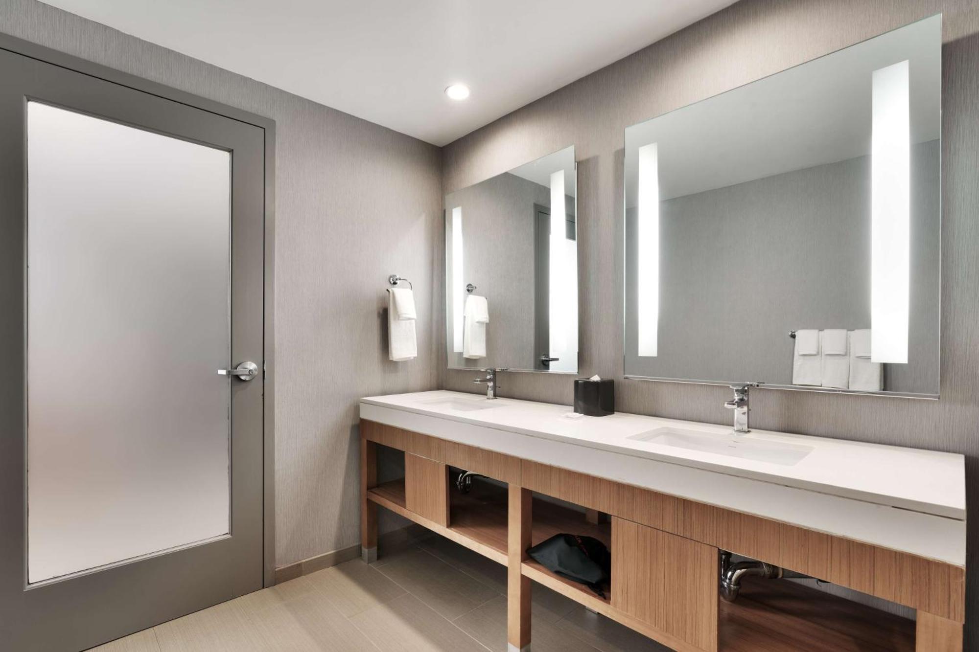 Hyatt Place At Anaheim Resort / Convention Center Esterno foto